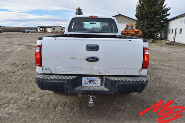 Image of Ford F-250 equipment image 4