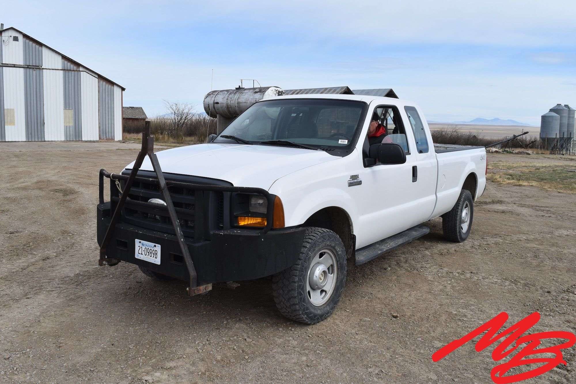 2005 Ford F-250 Equipment Image0