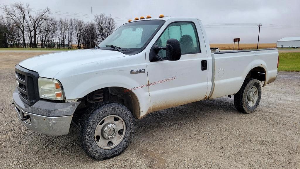 Image of Ford F-250 Primary image