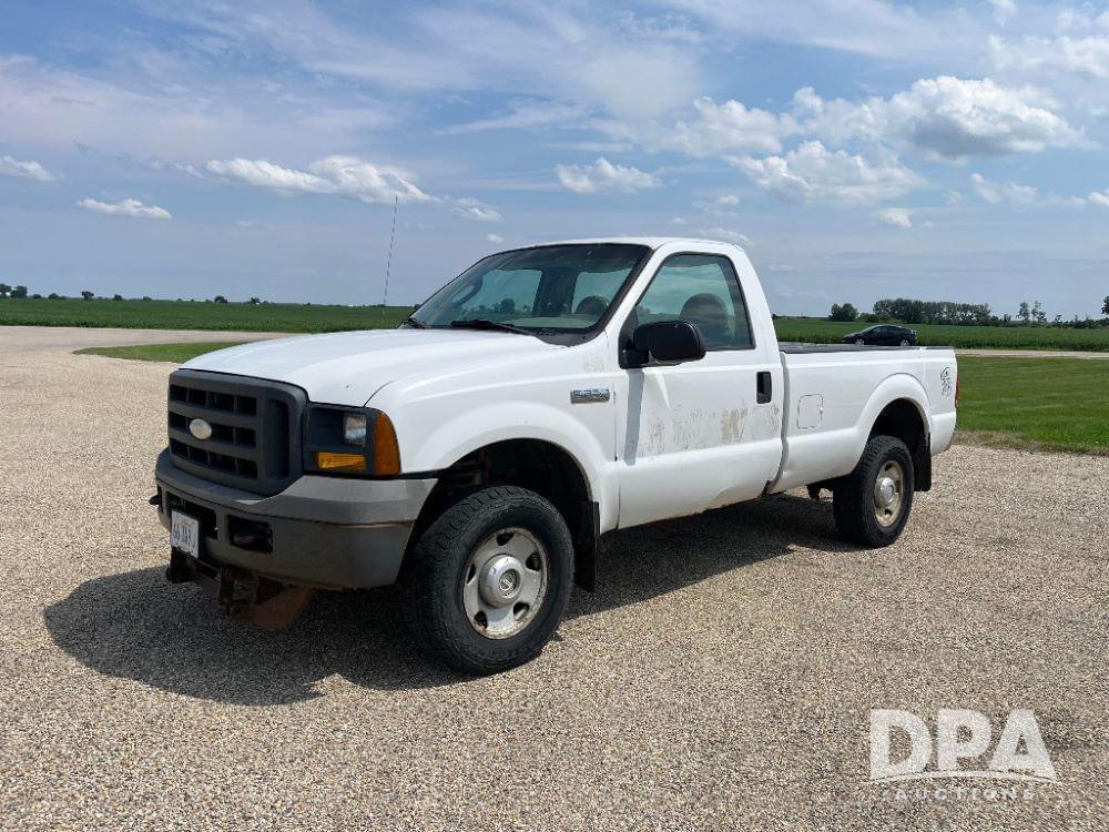 Image of Ford F-250 Primary image