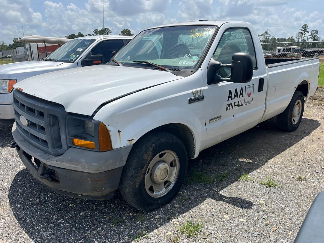 Image of Ford F-250 Primary image