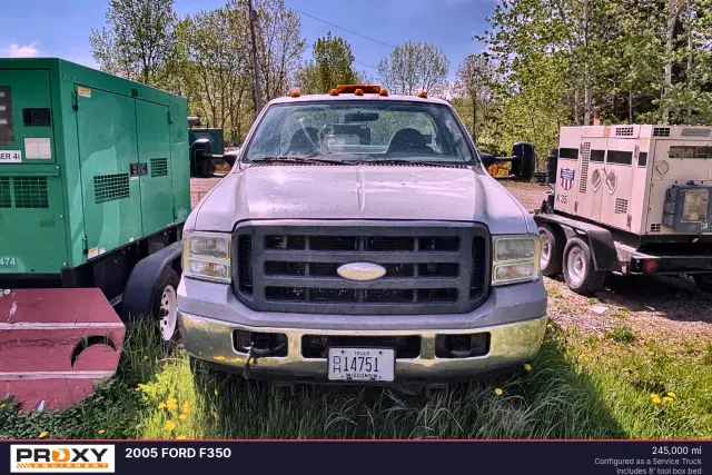 Image of Ford F-350 equipment image 2
