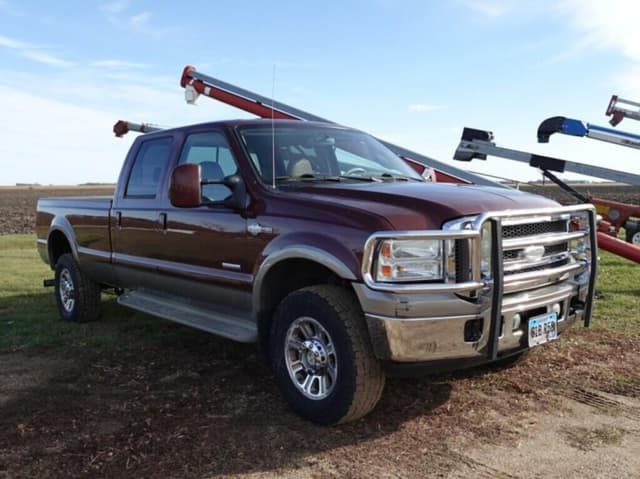 Image of Ford F-350 equipment image 1