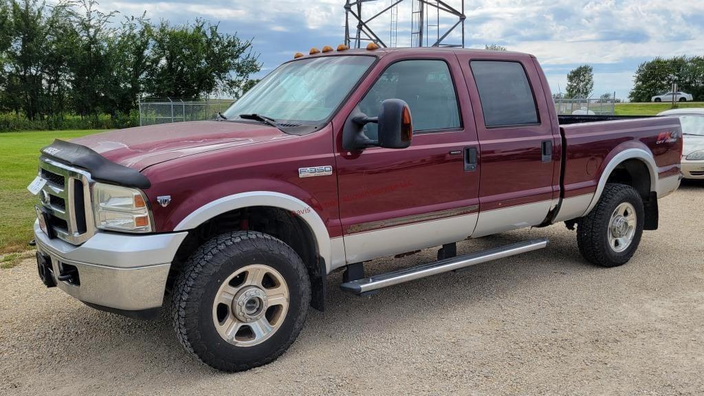 Image of Ford F-350 Primary image