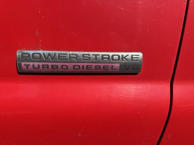 Image of Ford F-350 equipment image 3