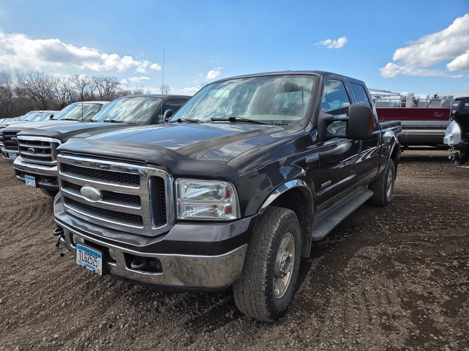 2005 Ford F-350 Equipment Image0