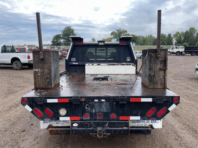 Image of Ford F-350 equipment image 3