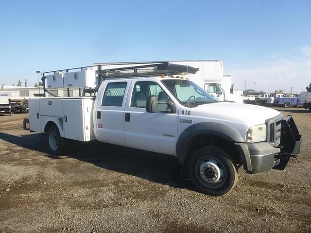 Image of Ford F-450 equipment image 1