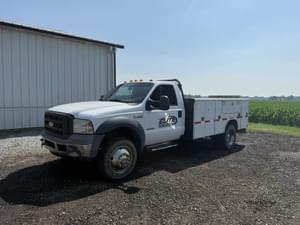 2005 Ford F-450 Image