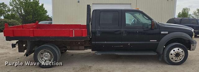 Image of Ford F-450 equipment image 3