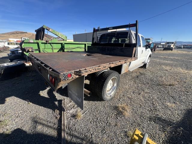 Image of Ford F-450 equipment image 3