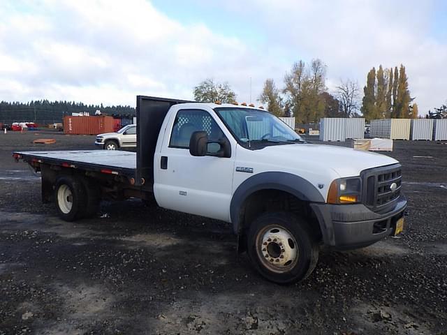 Image of Ford F-550 equipment image 1