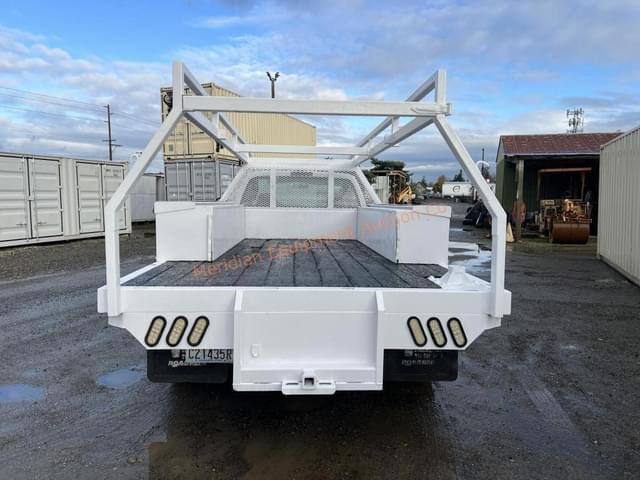 Image of Ford F-550 equipment image 2