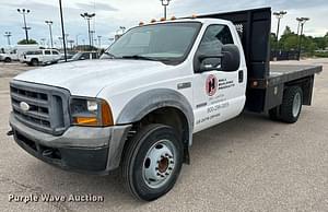 2005 Ford F-550 Image