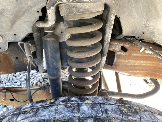 Image of Ford F-550 equipment image 4