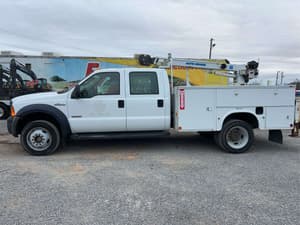 2005 Ford F-550 Image