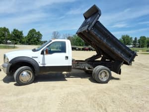 2005 Ford F-550 Image