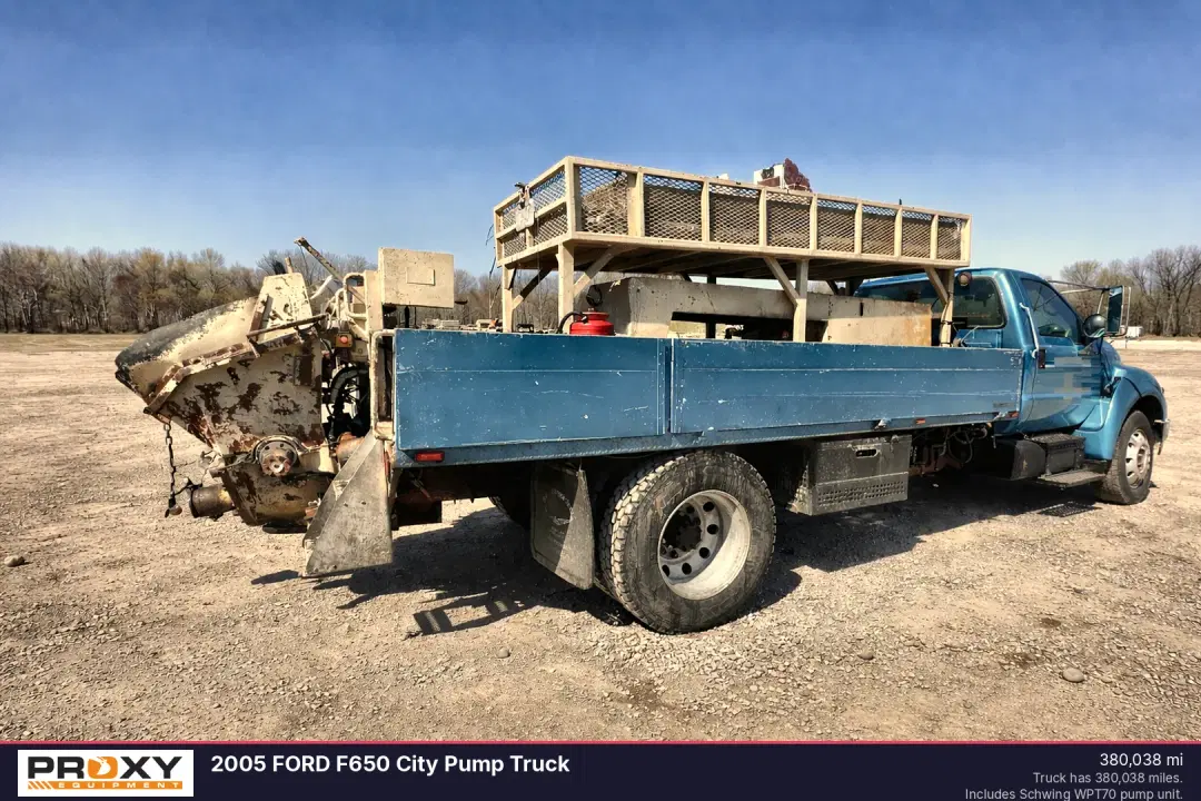 Image of Ford F-650 Primary image