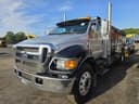 2005 Ford F-750 Image
