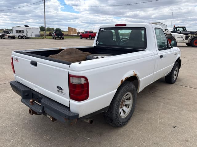 Image of Ford Ranger equipment image 2