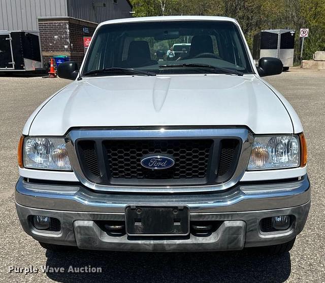 Image of Ford Ranger XLT equipment image 1