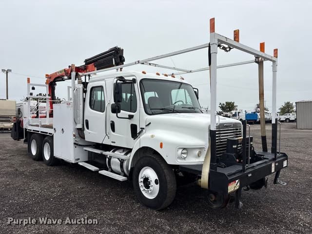 Image of Freightliner Business Class M2 equipment image 2