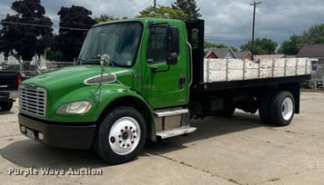Main image Freightliner Business Class M2