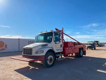 Main image Freightliner Business Class M2