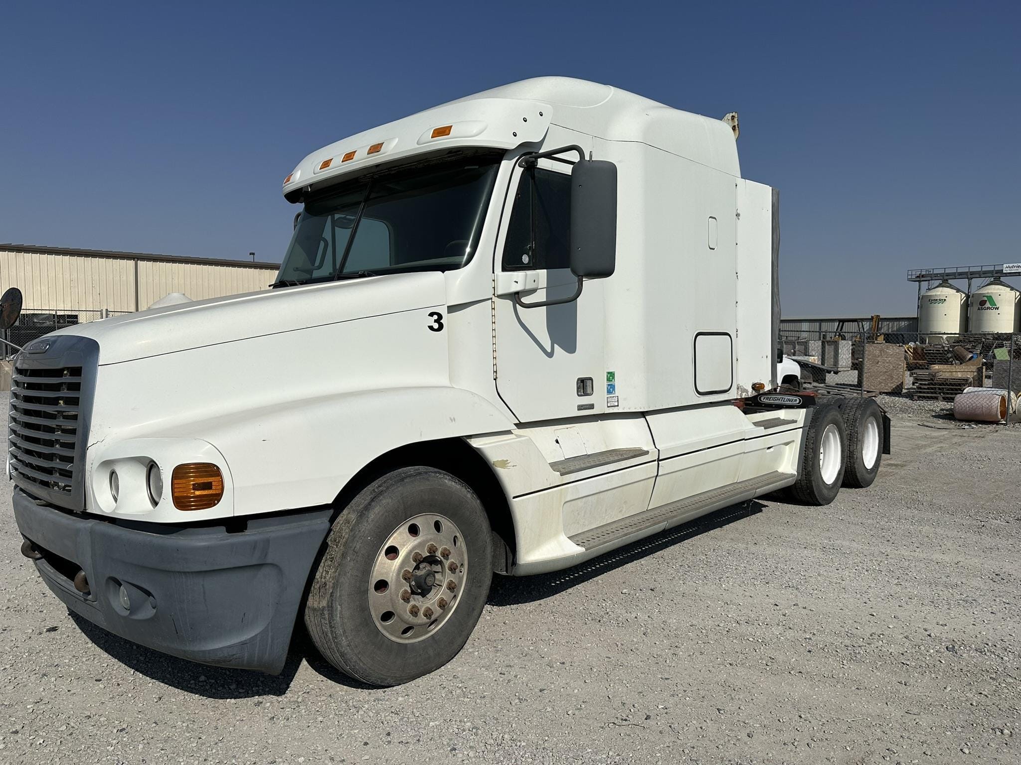 Main image Freightliner Century 120