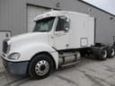 2005 FREIGHTLINER COLUMBIA 120 Image