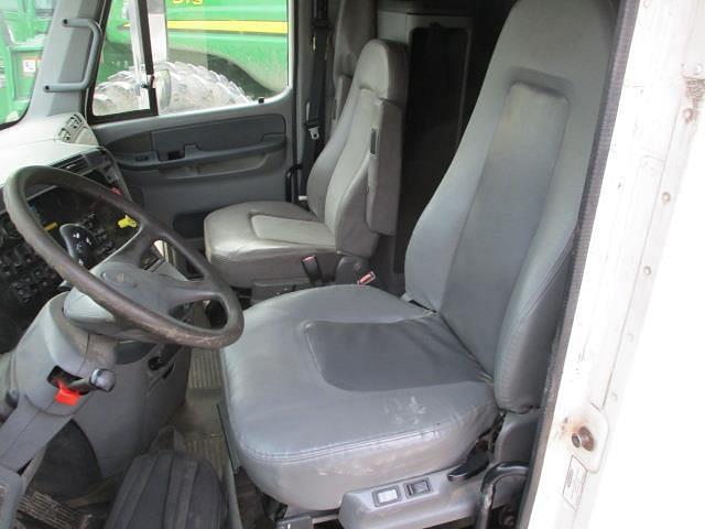 Thumbnail image Freightliner Columbia 120 101