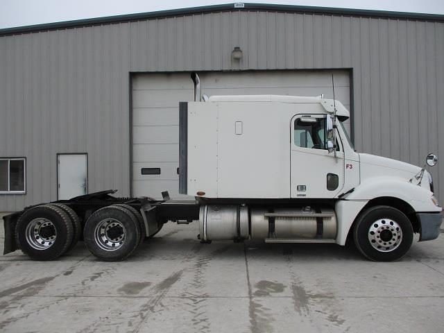 Thumbnail image Freightliner Columbia 120 4