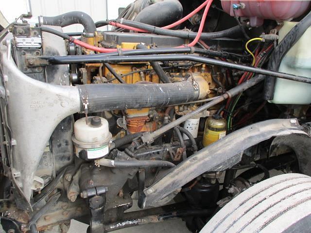 Main image Freightliner Columbia 120 78