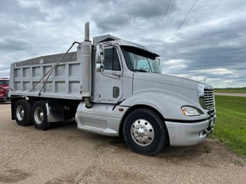 Main image Freightliner Columbia