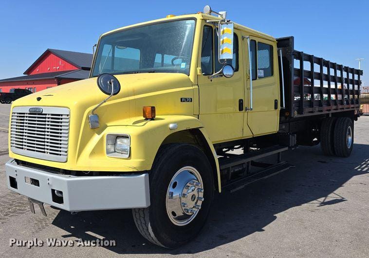 Main image Freightliner FL70