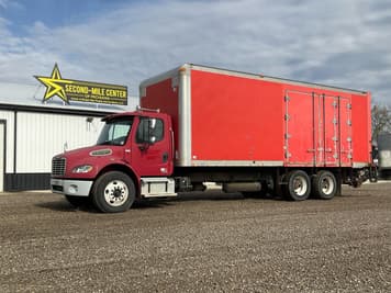 Main image Freightliner M2 106