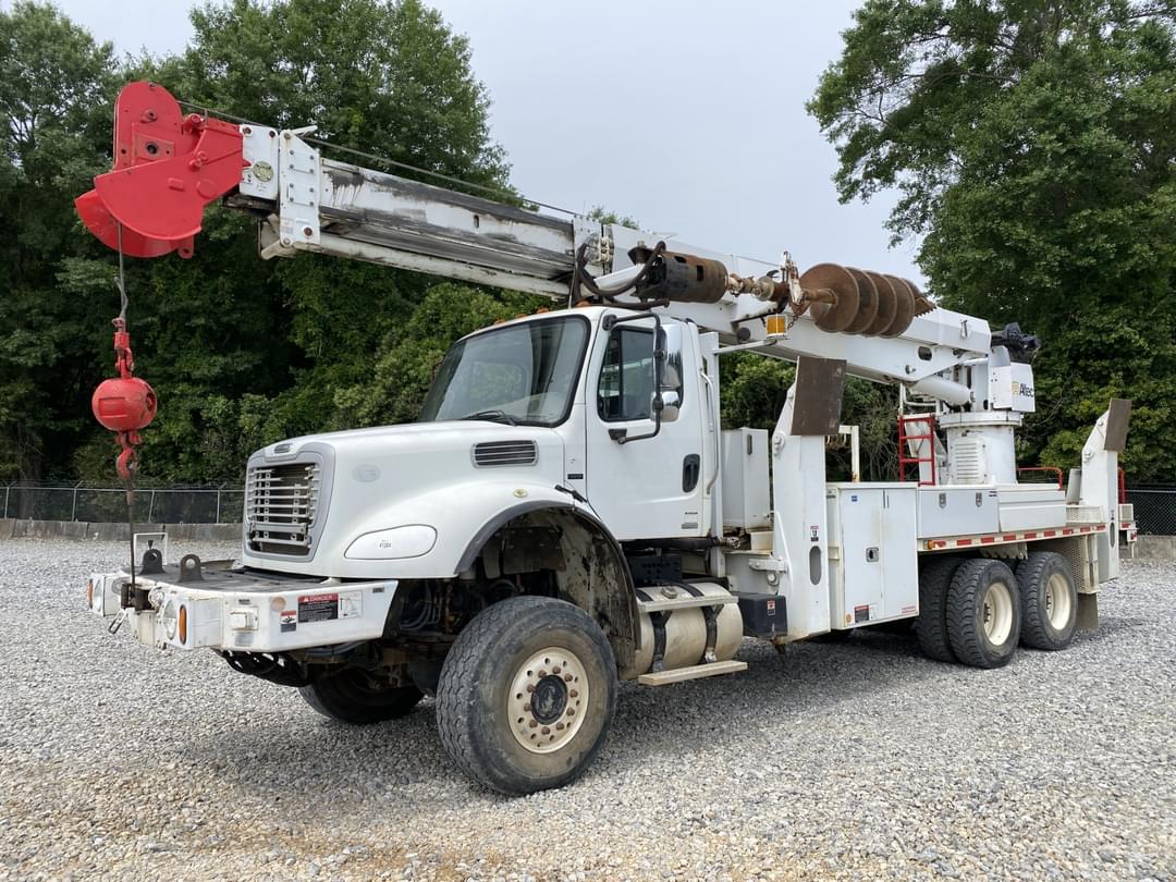 Image of Freightliner M2 Primary image