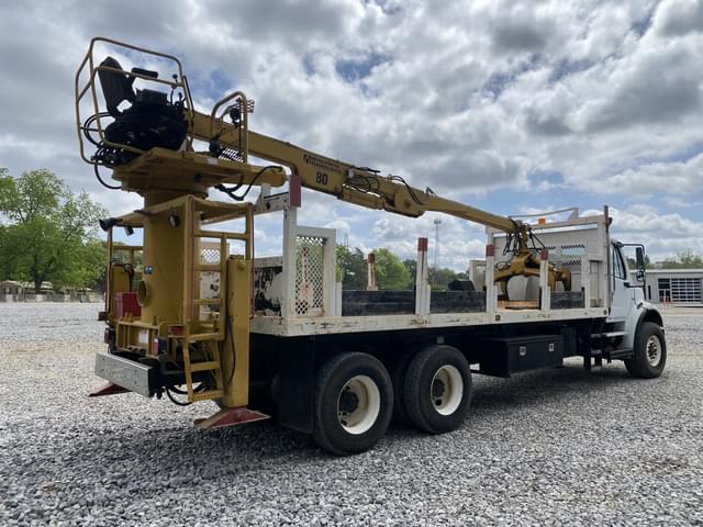 Image of Freightliner M2 equipment image 2