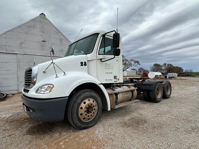 Image of Freightliner Cascadia Primary image