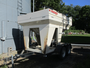 Main image Friesen 240