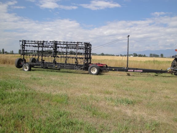 2005 Gates Magnum Harrow Equipment Image0