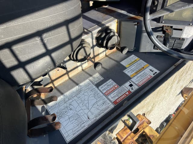 Image of Gehl RS5-34 equipment image 4