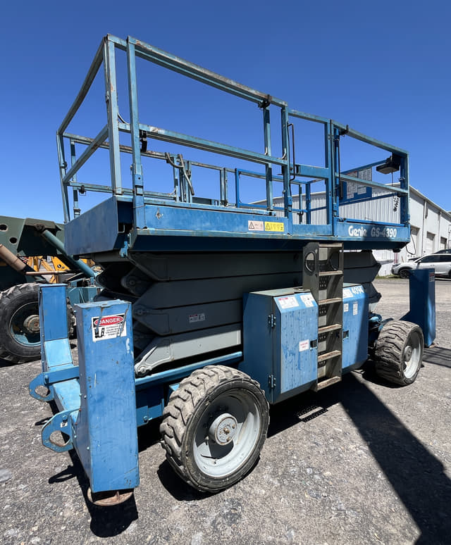Image of Genie GS-4390 equipment image 4