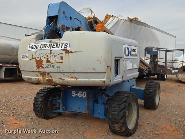 Image of Genie S-60 equipment image 4