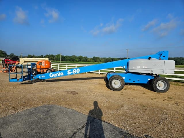 Image of Genie S-80 equipment image 2
