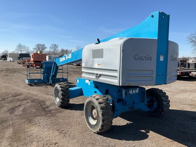 Image of Genie S-45 equipment image 2