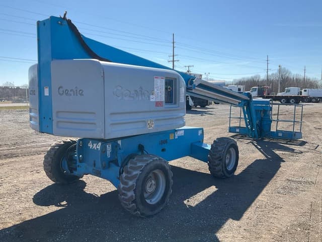 Image of Genie S-45 equipment image 4