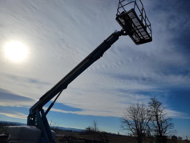 Image of Genie S60 equipment image 1