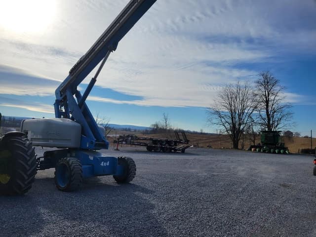 Image of Genie S60 equipment image 2