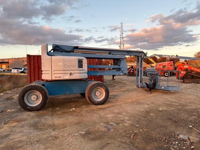 Image of Genie Z60/34 equipment image 2